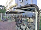 駐輪場 パインホームズ