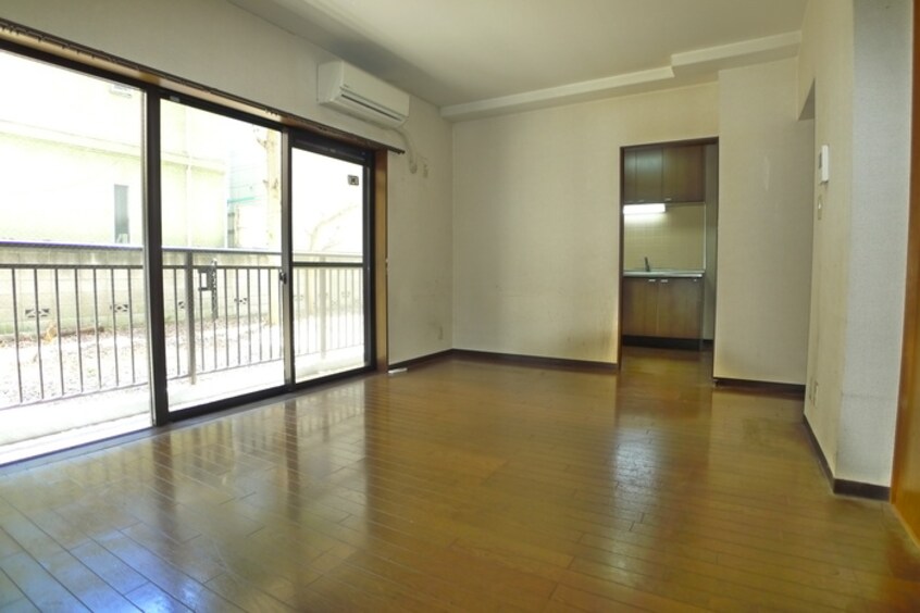 居室 パインホームズ