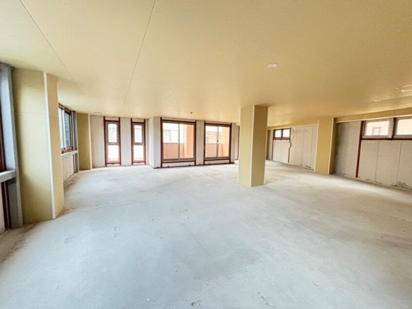 居室 三丁目ビル