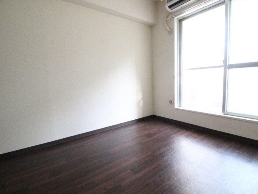 居室 ﾗｲｵﾝｽﾞﾏﾝｼｮﾝ横須賀中央第２(503)