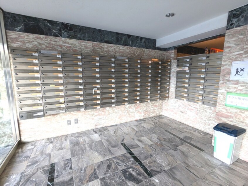 エントランス部分 アネックス西葛西