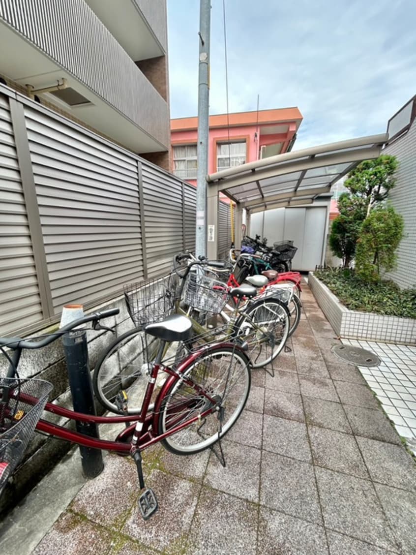 駐輪場 ﾌﾟﾗｻﾞ・ﾄﾞｩ・ﾌﾞ-ｹ