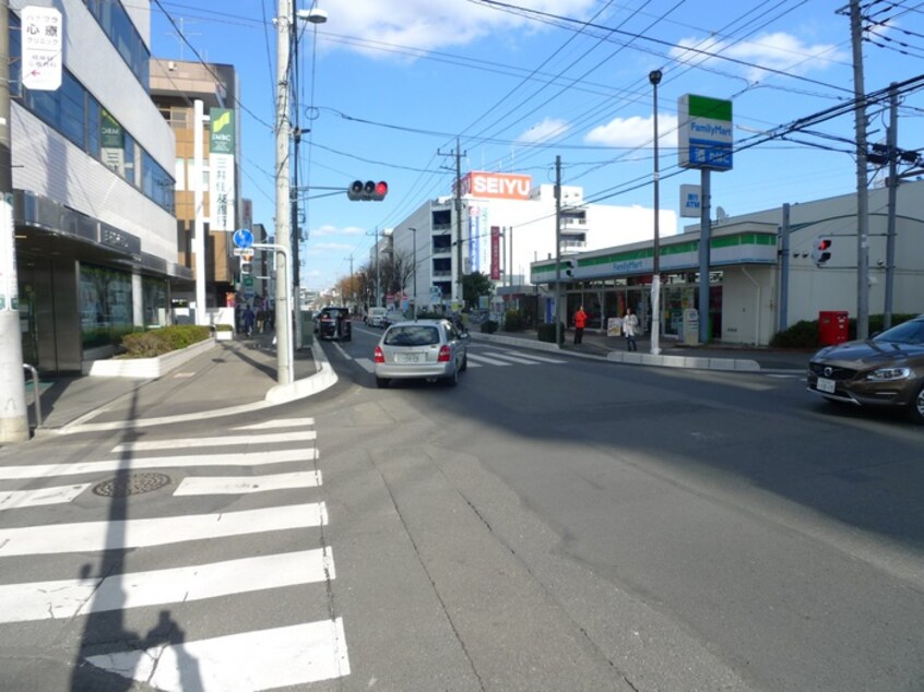 西友(スーパー)まで550m パ－クノヴァ小手指（1F･2F･3F)