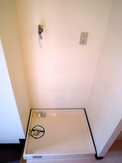 洗濯機置場 レゾンスコ－エイ