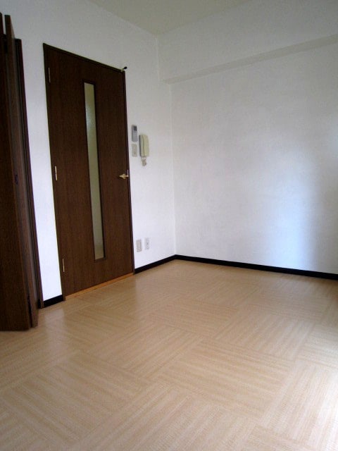 居室 レゾンスコ－エイ