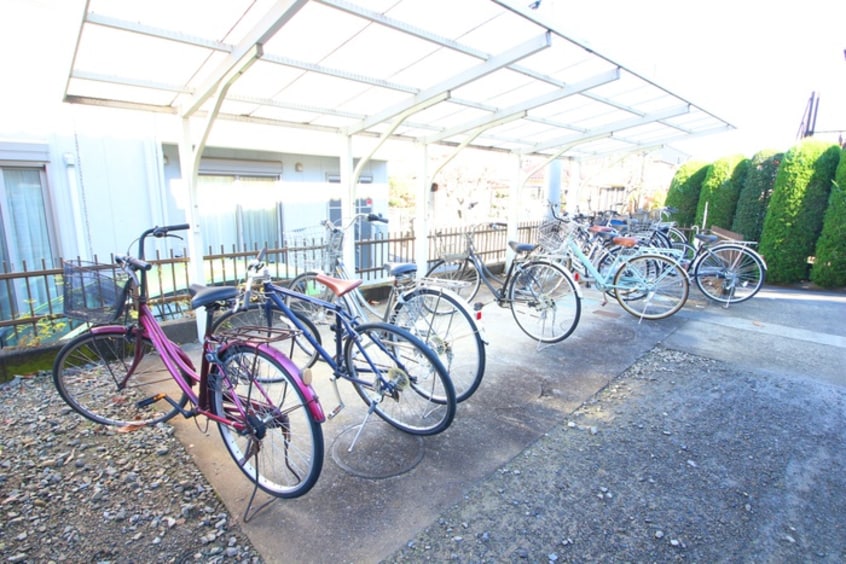 駐輪場 サンヒルズ大塚
