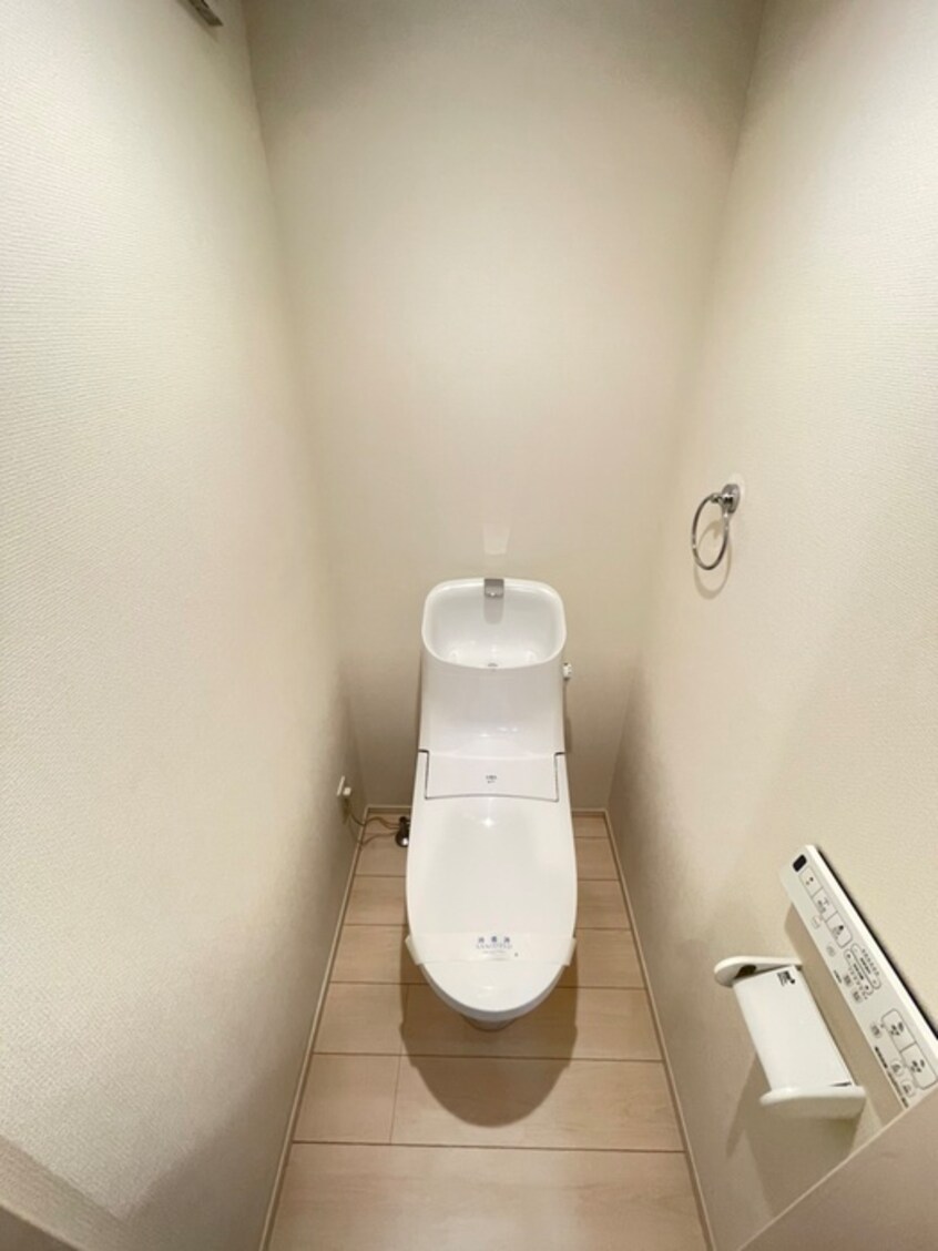 トイレ リブリ・スタ－コ－ト