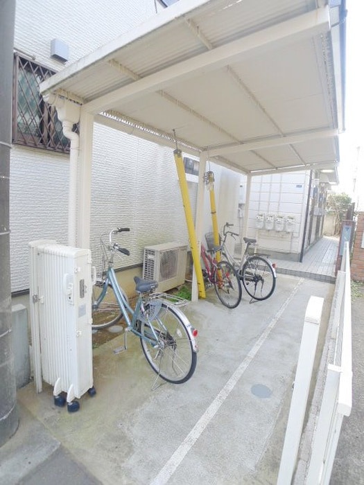 駐輪場 サイキハイツ