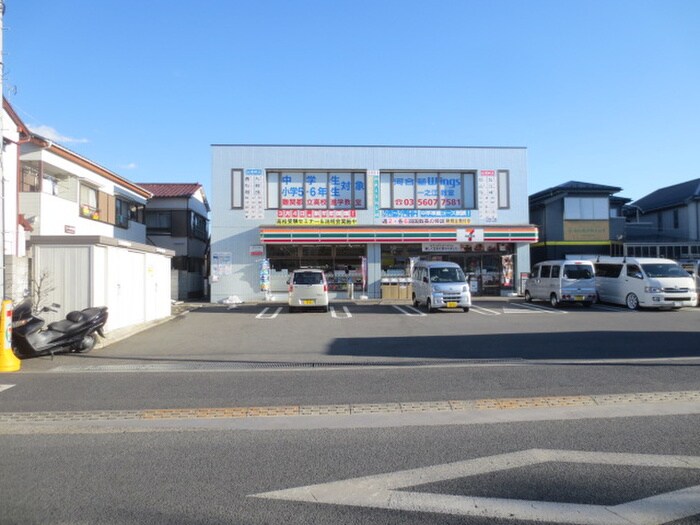 711(コンビニ)まで450m フォルテーヌⅠ