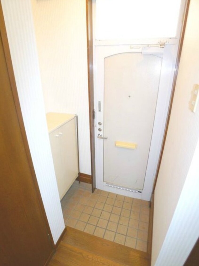 玄関 メゾンヴランシュ