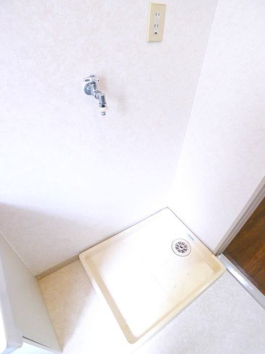 洗濯機置場 メゾンヴランシュ