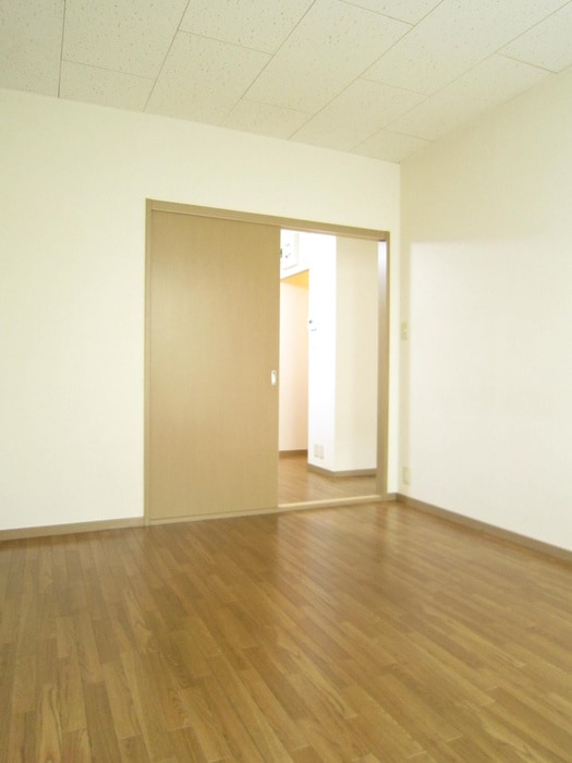 居室 レインボ－西谷Ｃ