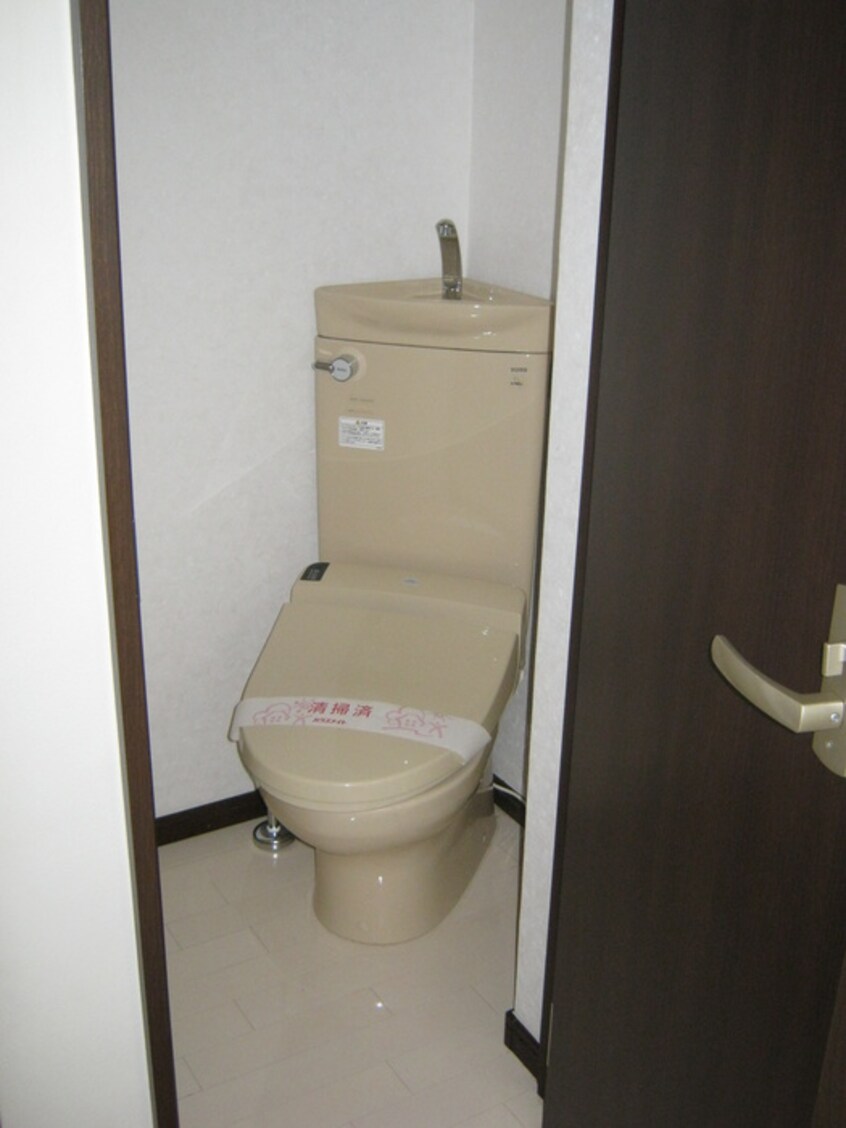 トイレ サーラ要町(205)