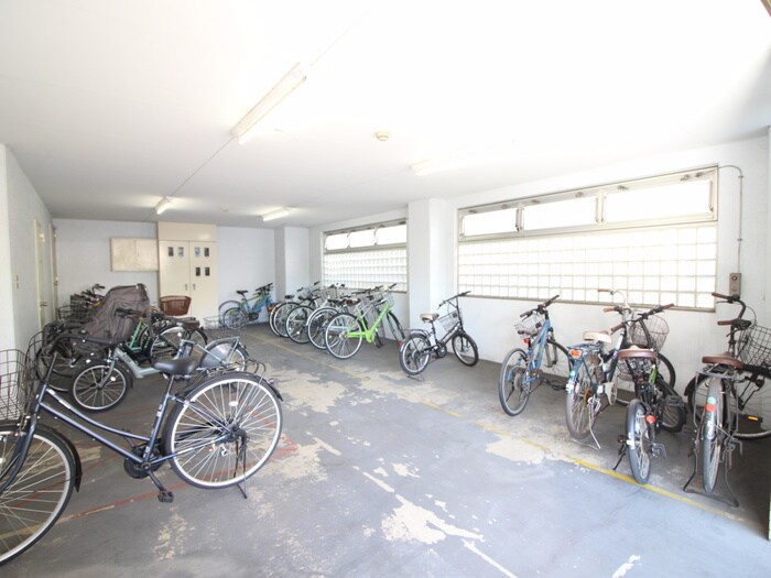 駐輪場 パールハイツ黒川