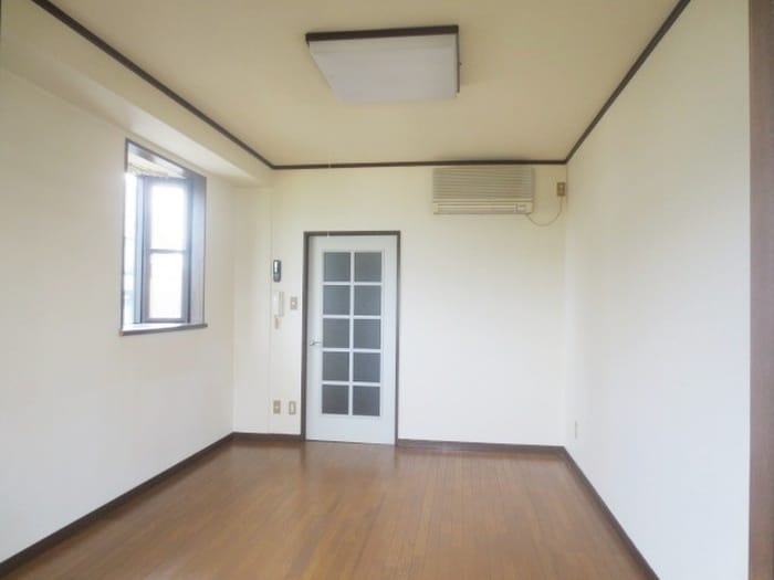 居室 メゾントコヨダ