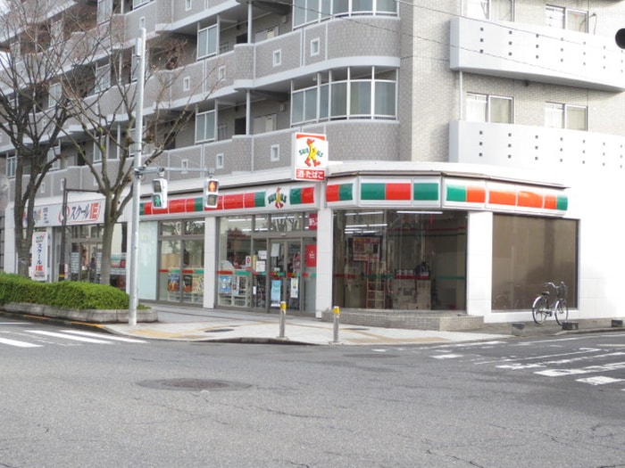 サンクス(コンビニ)まで226m メゾントコヨダ