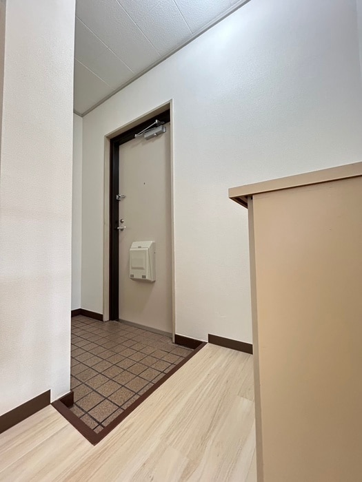 玄関 グレ－スナイン湘南