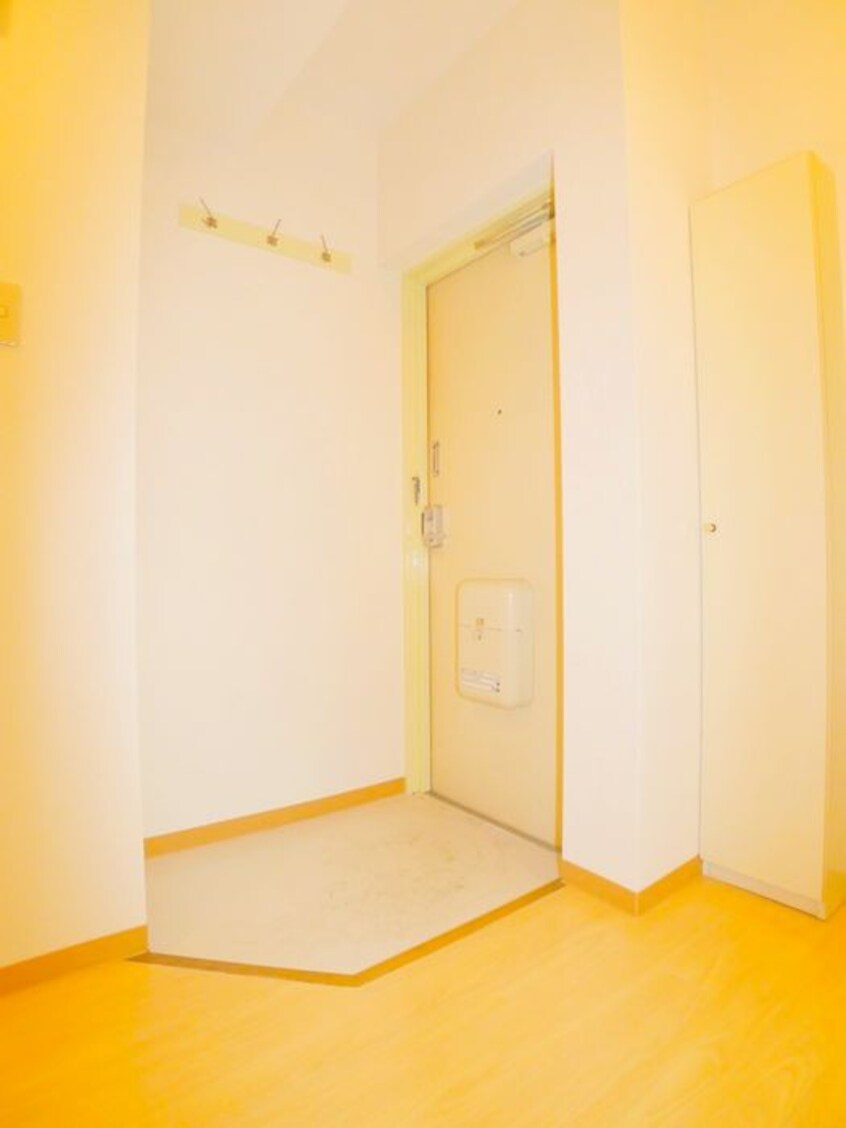 玄関 ジュネス桜田