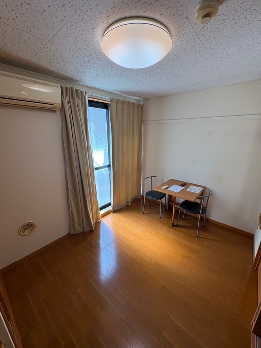 居室 Condoleeza