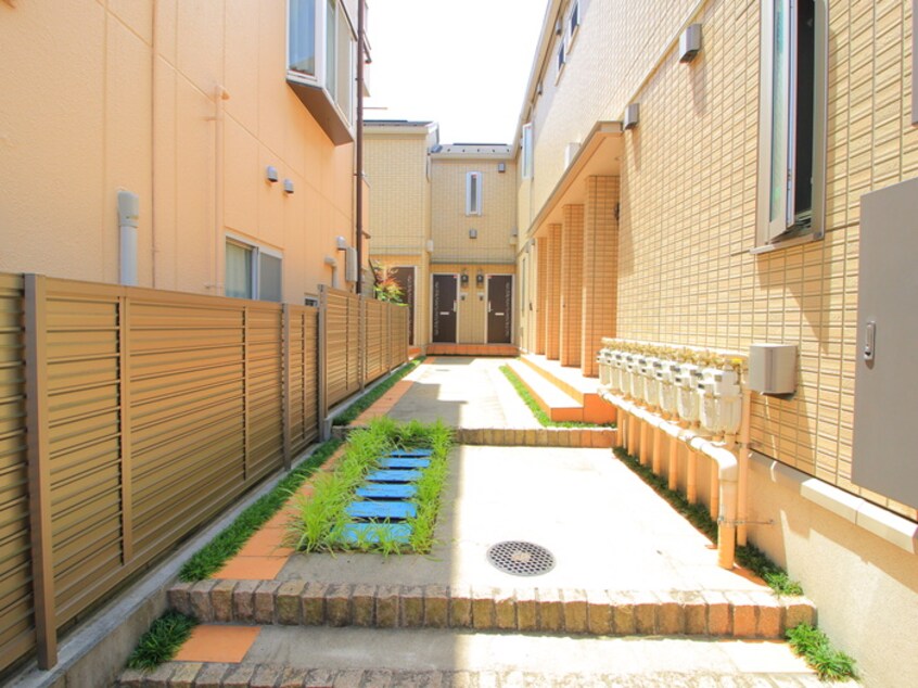 エントランス部分 メゾン・サンセリテ