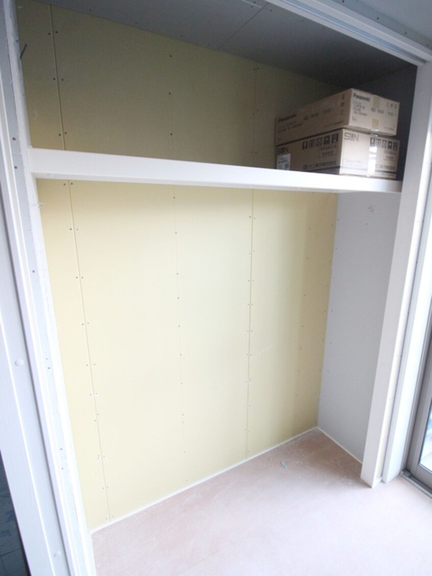 収納 Arietta　TAKINISHI