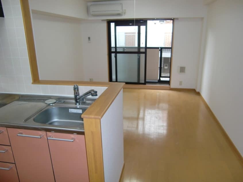 居室 フォンテ－ヌ