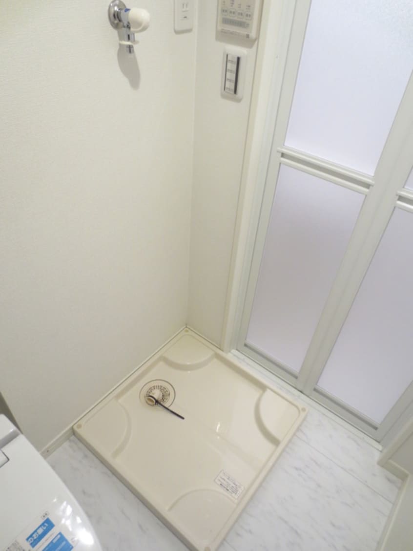 洗濯機置場 モンステラ大曽根