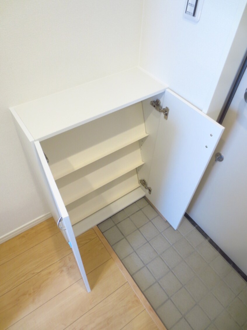 靴箱 モンステラ大曽根