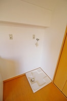 洗濯機置場 ハイ・トリー・エス