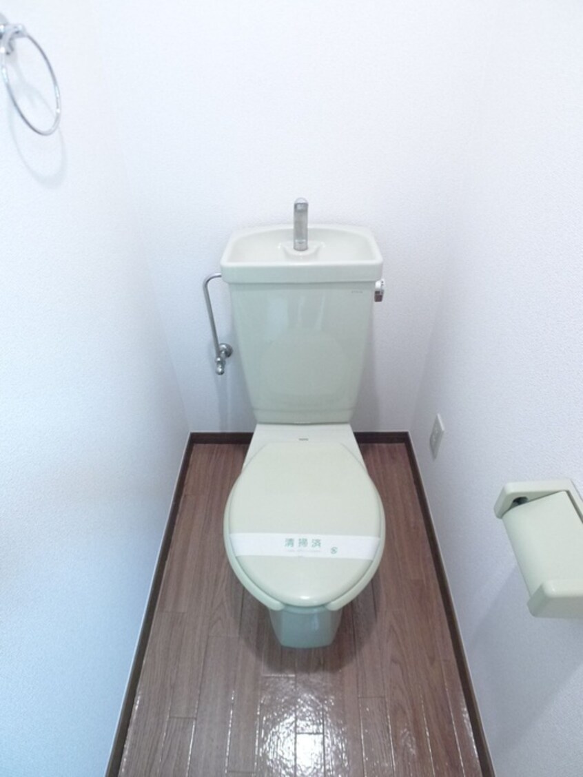 トイレ ＳＴＲＯＭ　ＷＥＳＴＥＮ