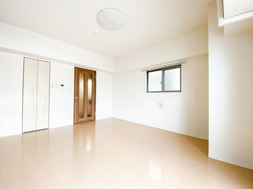 居室 ＵＰＷＡＲＤ