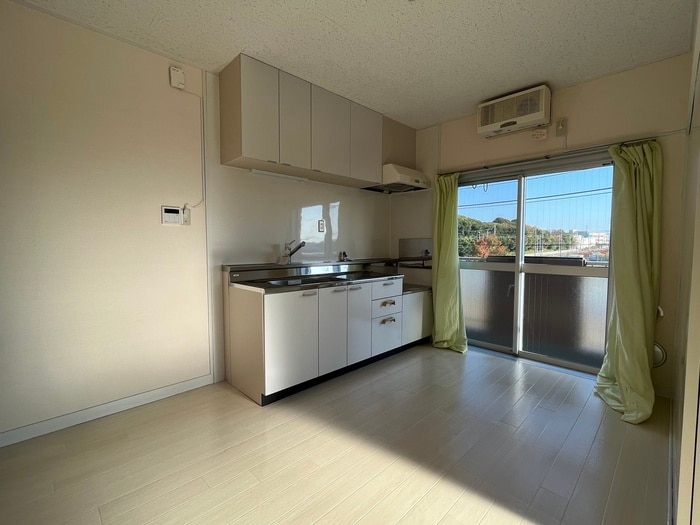 居室 ハイツ佐川