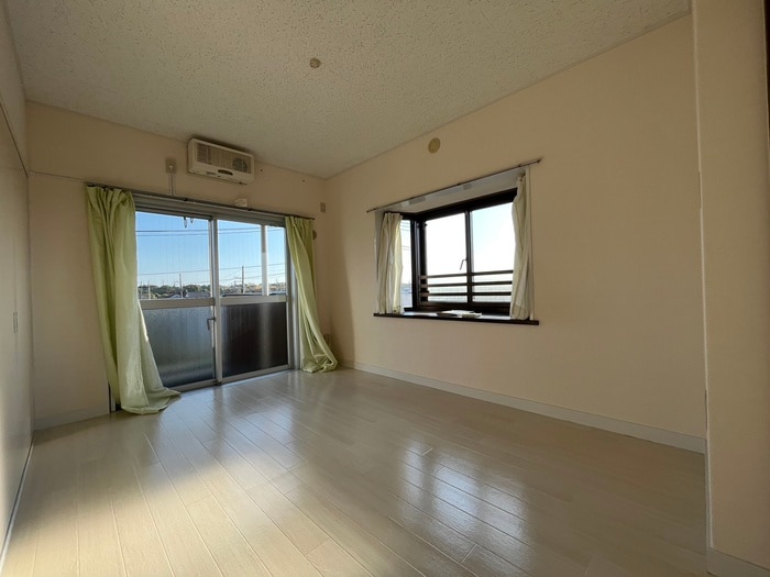 居室 ハイツ佐川