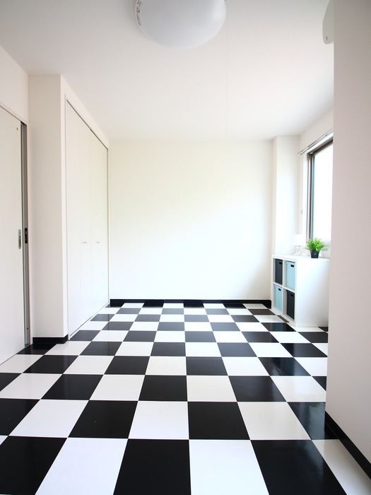 居室 オンワード中根