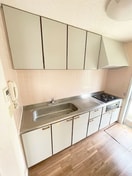 キッチン 元町貸家