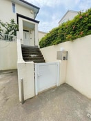 エントランス部分 元町貸家