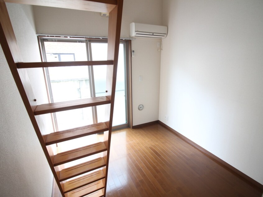 居室 イ－ストフラット国立