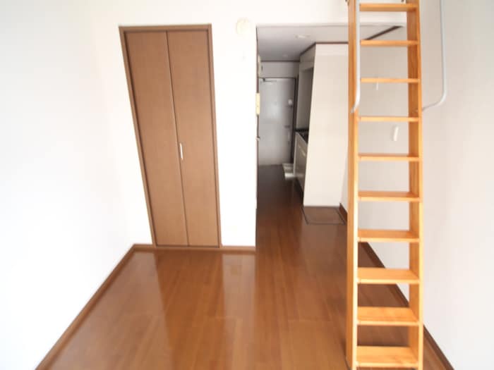 居室 イ－ストフラット国立