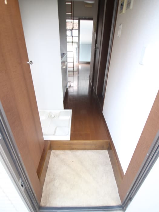 玄関 イ－ストフラット国立