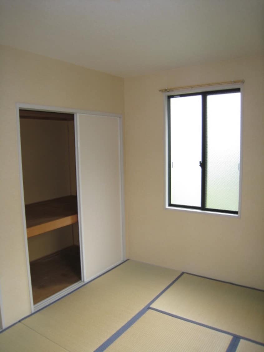 収納 ライフ東戸塚