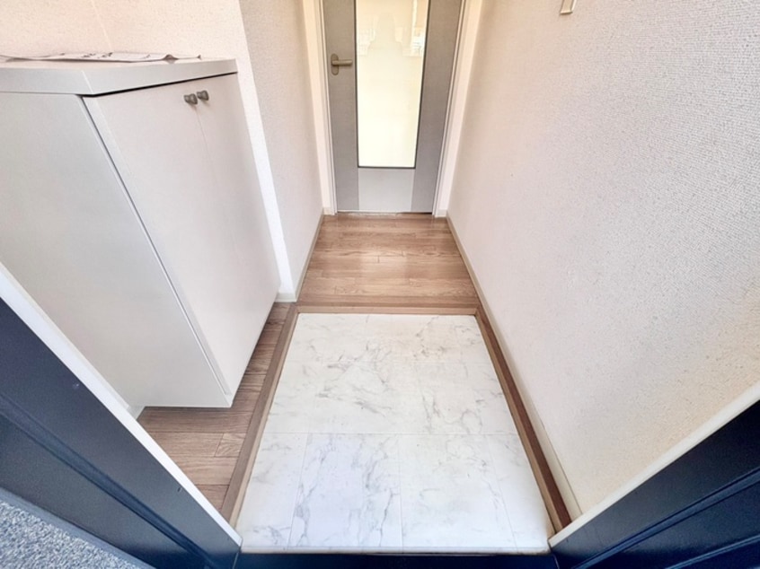 玄関 ライフ東戸塚