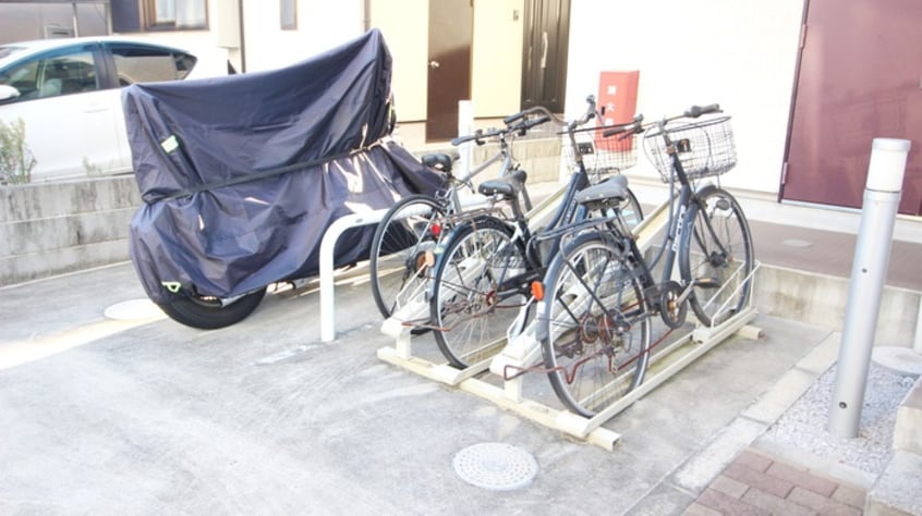 駐輪場 リブリ・葉月