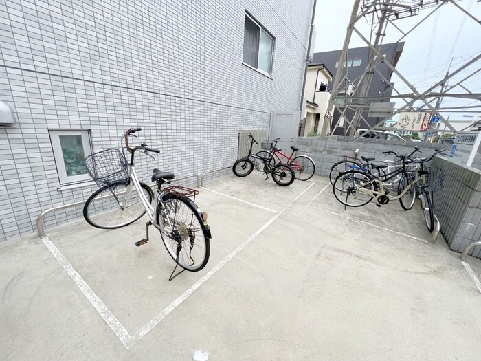 駐輪場 アクセス浦和