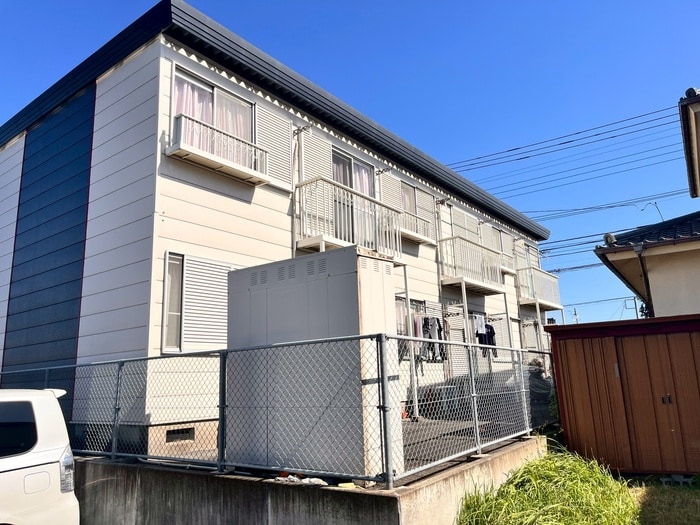 外観写真 フォ－ブル日高