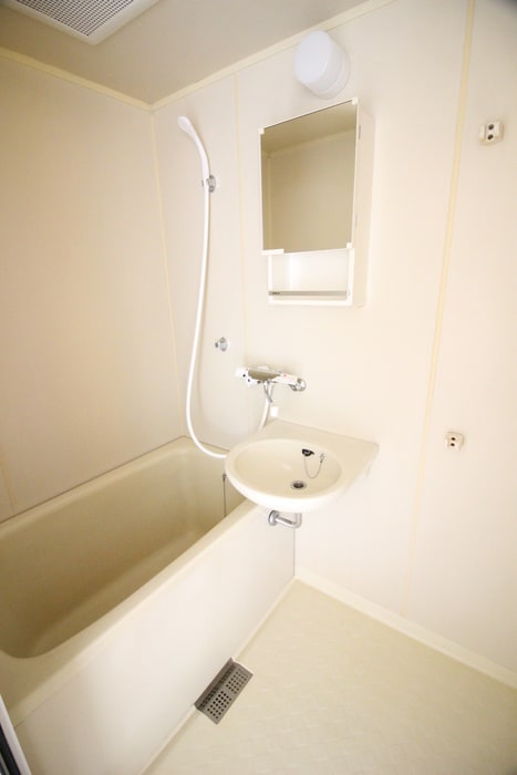 バス／シャワールーム等 フォ－ブル日高