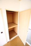 収納 フォ－ブル日高