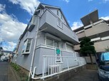 トライアングルハウス