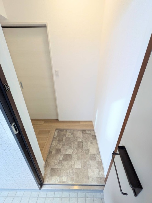 玄関 メゾンフラワー