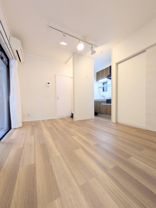 居室 メゾンフラワー