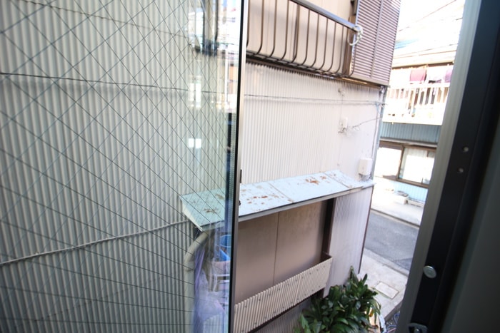 室内からの展望 ｕｎ　ＰＲＩＮＴＥＭＰＳ